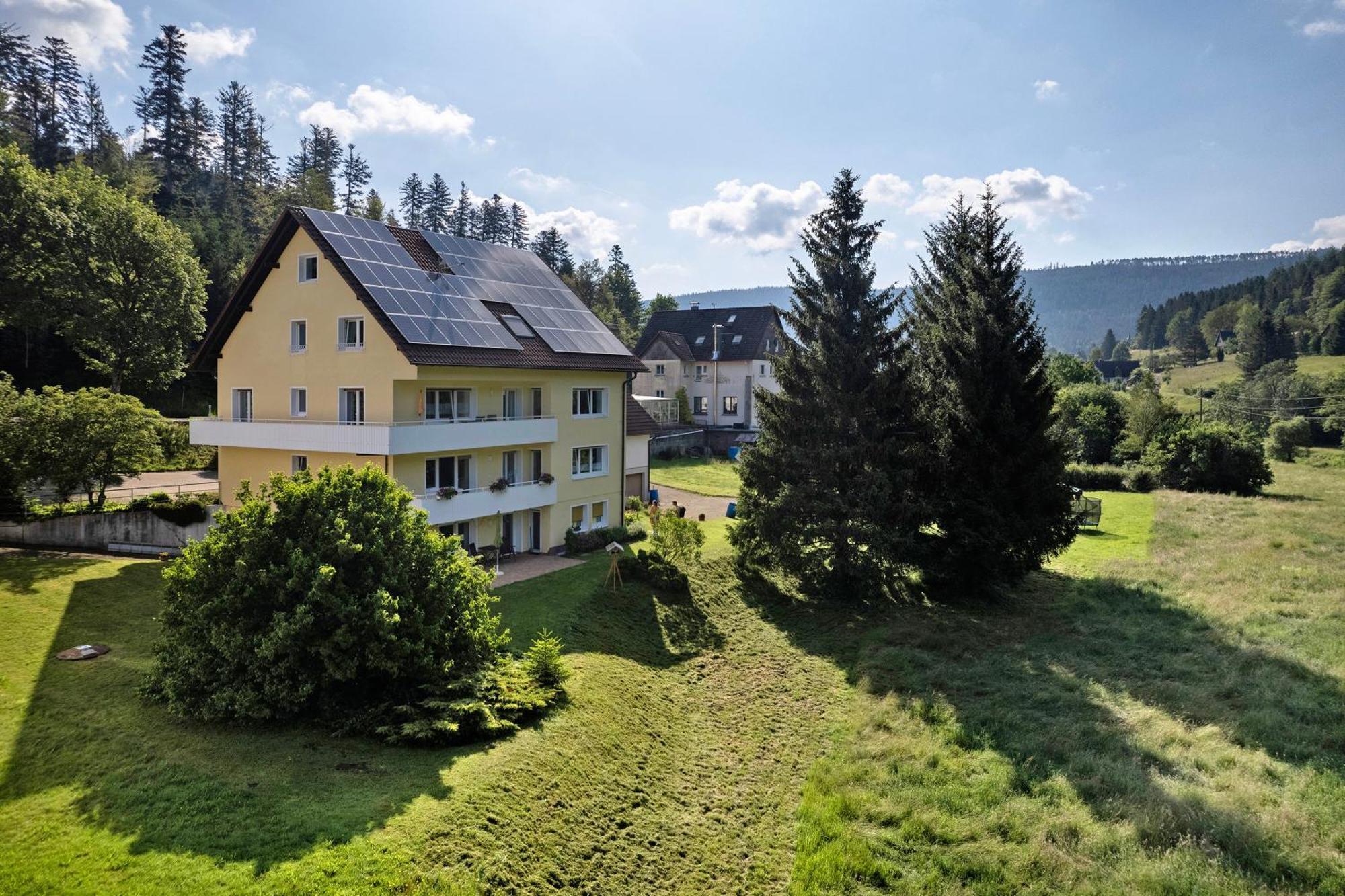 Haus Gisela Apartment Forbach Exterior photo